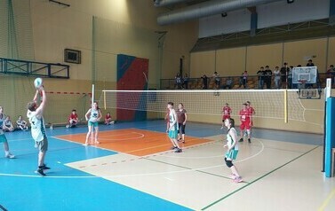 Siatkarski turniej o puchar W&oacute;jta Gminy Zabierz&oacute;w 3