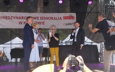 XI Międzynarodowe Senioralia w Krakowie &ndash; Seniorzy z Gminy Zabierz&oacute;w na wielkim święcie senior&oacute;w 3
