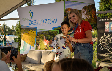 Uroczyste uhonorowanie brązowej medalistki igrzysk w Paryżu Aleksandry Jareckiej 16