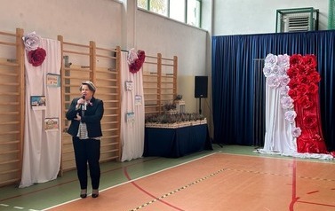 Uroczyste Otwarcie nowej części Szkoły Podstawowej w Brzeziu połączone z Obchodami Święta Niepodległości 8