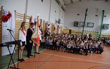 Uroczyste Otwarcie nowej części Szkoły Podstawowej w Brzeziu połączone z Obchodami Święta Niepodległości 11