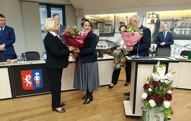 Medal Prezydenta RP dla Kierownika Urzędu Stanu Cywilnego Krystyny Jędrzejowskiej 5