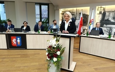 Medal Prezydenta RP dla Kierownika Urzędu Stanu Cywilnego Krystyny Jędrzejowskiej 15