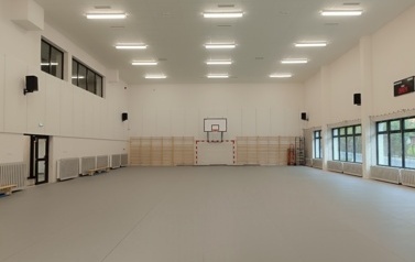 Uroczyste otwarcie nowego skrzydła szkoły w Kobylanach 55