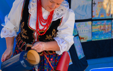 Brzoskwinia &ndash; 700 lat historii i wsp&oacute;lnoty! 24