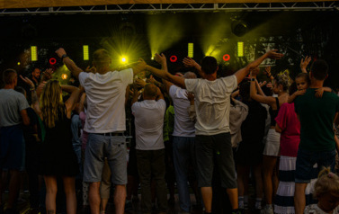 Brzoskwinia &ndash; 700 lat historii i wsp&oacute;lnoty! 70