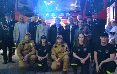 Nowy w&oacute;z ratowniczo-gaśniczy rozpoczął służbę w OSP Bolechowice! 27