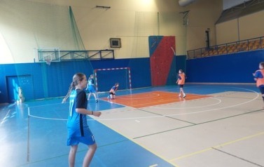 Zawody gminne w piłce nożnej dziewcząt 4