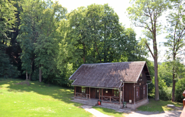 Remont oficyny Willi Lubomirskich w Kochanowie 1