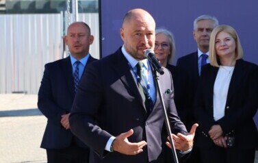 Uroczystość wmurowania kamienia węgielnego pod budowę nowej części terminalu pasażerskiego - Terminalu T6 9