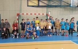 Międzyszkolne zawody w halowej piłce nożnej chłopc&oacute;w 1