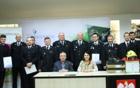 Zakupu odzieży specjalistycznej dla strażak&oacute;w Ochotniczej Straży Pożarnej 16
