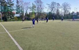 Zawody piłki nożnej dziewcząt 8