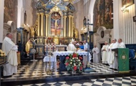 Uroczystości w parafii w Morawicy 12