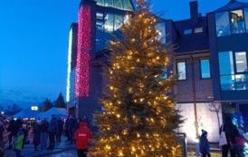 "O Choinka!" &ndash; 1. Zabierzowskie Kolędowanie na Rynku 2