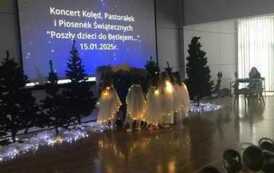 Koncert kolęd, pastorałek i piosenek świątecznych &bdquo;Poszły dzieci do Betlejem&hellip;&rdquo; 9