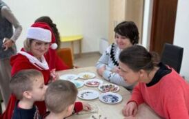 Warsztaty Świąteczne Pełne Integracji i Kreatywności w Poradni Psychologiczno-Pedagogicznej w Zabierzowie 14