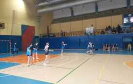 Zawody w piłce ręcznej dziewcząt 5