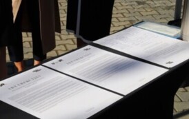 Uroczystość wmurowania kamienia węgielnego pod budowę nowej części terminalu pasażerskiego - Terminalu T6 8