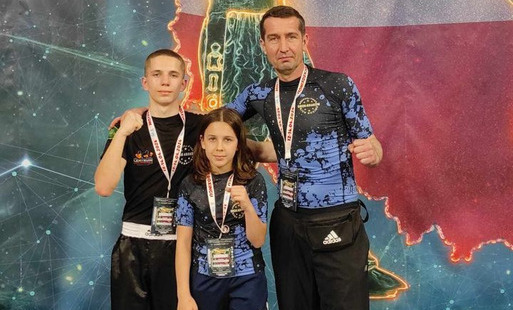 Zdjęcie do Srebrny medal Mistrzostw Polski dla Mai Zapotoczny z Bokserskiego Klubu Smok Zabierz&oacute;w