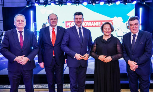 Zdjęcie do Wyjątkowe podsumowanie rekordowego roku w Krak&oacute;w Airport
