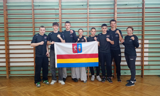 Zdjęcie do Pięć medali zawodnik&oacute;w BKS Smok w Mistrzostwach Małopolski w Boksie Olimpijskim