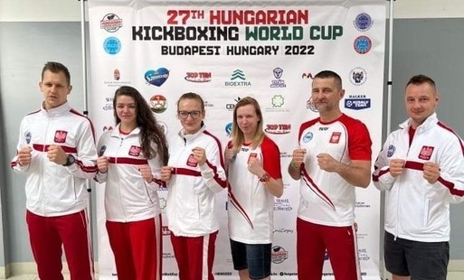 Zdjęcie do Zawodnik BKS SMOK Zabierz&oacute;w zdobył srebrny medal  w kickboxingu na Pucharze Świata w Budapeszcie 