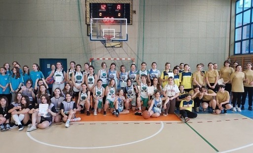 Zdjęcie do Zawody Koszyk&oacute;wki dziewcząt w ramach Igrzysk Młodzieży Szkolnej