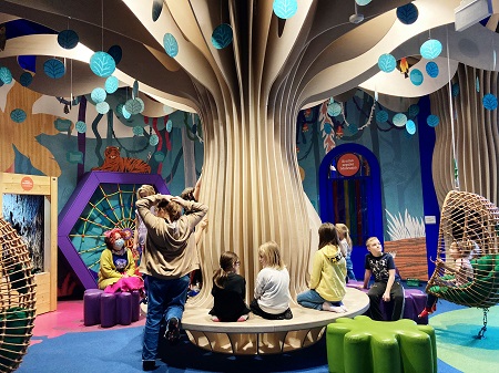 Dzieci podczas zajęć w&nbsp;ferie w&nbsp;SCkiPGZ